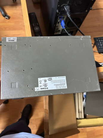 dlink-48-portov-big-1