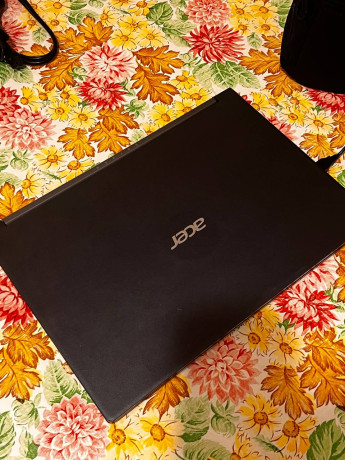 prodam-noutbuk-acer-aspire-a715-75g-big-0