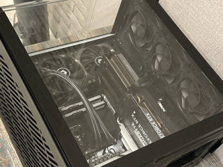 4060ti-b650m-pro-rs-2x8-ddr5-5600mhz-ssd-adata-legend-900-1-tb-kulery-arctic-silent-korpus