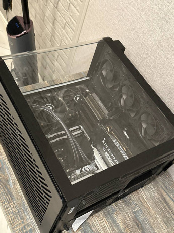 4060ti-b650m-pro-rs-2x8-ddr5-5600mhz-ssd-adata-legend-900-1-tb-kulery-arctic-silent-korpus-big-0