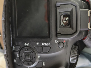 fotoapparat-pocti-novyi-ispolzovalsia-nemnogo-pobeg-poriadka-15t-foto-sostoianie-idealnoe-v-komp