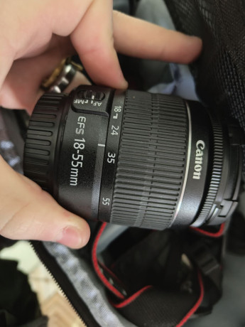 fotoapparat-pocti-novyi-ispolzovalsia-nemnogo-pobeg-poriadka-15t-foto-sostoianie-idealnoe-v-komp-big-3