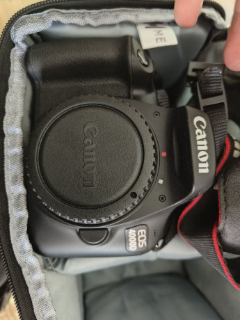 fotoapparat-pocti-novyi-ispolzovalsia-nemnogo-pobeg-poriadka-15t-foto-sostoianie-idealnoe-v-komp-big-1