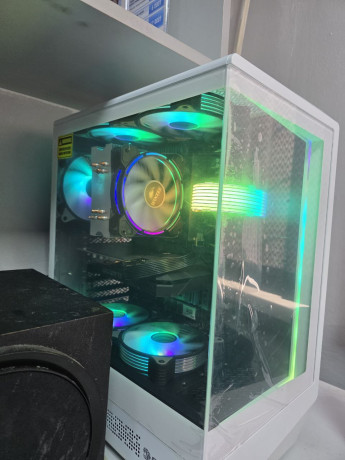 prodam-amd-ryzen-7-2700-big-0