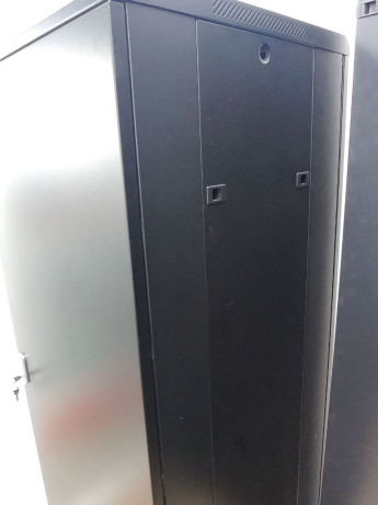 skaf-servernyi-32-iunita-big-0