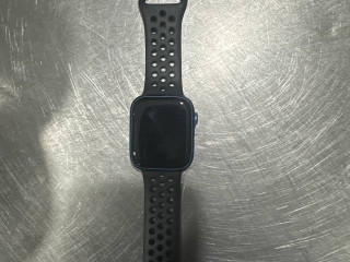 apple-watch-series-7-otlicnoe-sostoianie