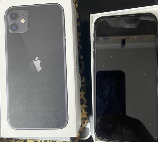 prodam-cernyi-iphone-11-128-gb-big-0