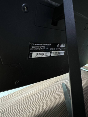 prodam-monitor-vega-izognutyi-165-gc-model-vhc-270-ips-big-2