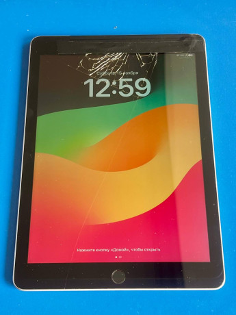 almaty-prodam-ili-obmen-na-ssd-256gb-2st-ipad-6-pokolenie-2019g-big-0