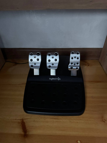 symkent-prodam-igrovoi-rul-logitech-g29-v-xorosem-sostoianii-pokupal-novym-3-mnsiaca-nazad-korob-big-1
