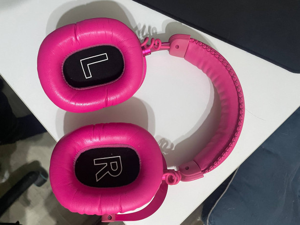 prodam-logitec-big-1