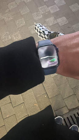 apple-watch-8-41mm-94-2goda-garantii-prodam-srocno-almaty-big-4