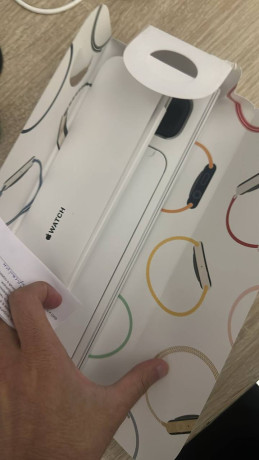 apple-watch-8-41mm-94-2goda-garantii-prodam-srocno-almaty-big-0
