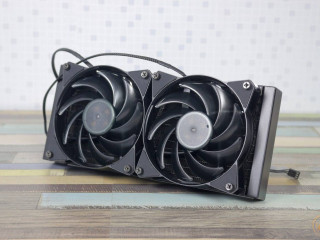 vodianoe-oxlazdenie-mute-cooler-l240-novye