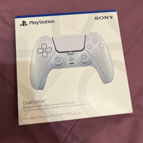 prodam-astana-kontroller-dualsense-white-pearl-belyi-novyi-ne-ispolzovalsia-vskrytaia-nakleika-big-0