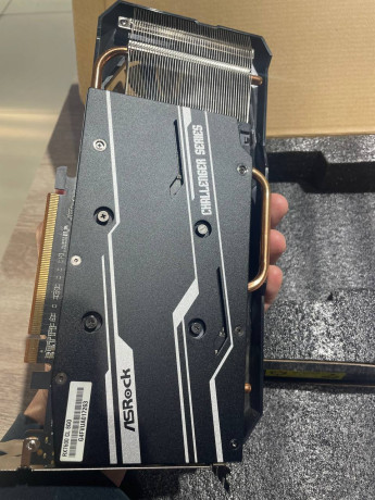 asrock-rx-7600-na-garantii-big-2