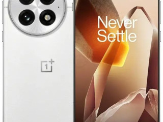 obmeniaiu-oneplus-13-12256-v-idealnom-sostoianii-2-mesiaca-v-ispolzovanii-carapin-net-full-komplek
