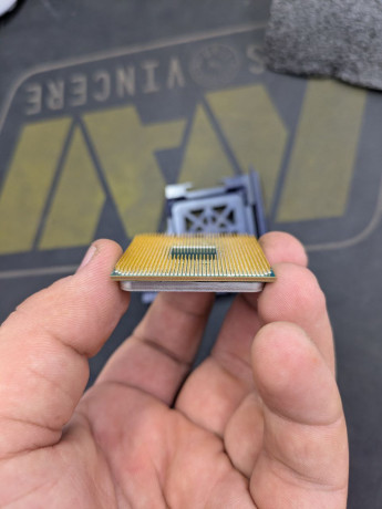 ryzen-5-3500x-oem-big-2