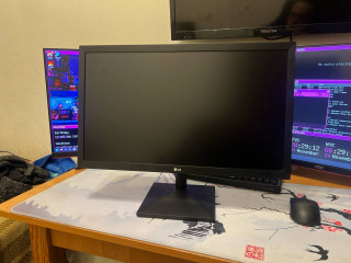 prodam-monitor-24-diuima-75-gerc-cena-20000tg