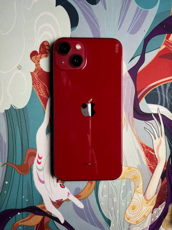 prodam-iphone-13-na-128-gigabait-big-1