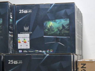 est-takoi-monitor-280gc-245-diuimov-acer-predator