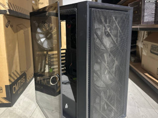 prodaem-korpusa-first-player-so-steklom-4-kulera-vse-rabotaet-posle-kluba