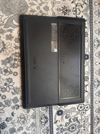 prodaiu-igrovoi-noutbuk-lenovo-legion-y540-big-3