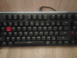 klava-bloody-a4tech-sost-ideal-xot-svap-oranz-svici-cena-15000