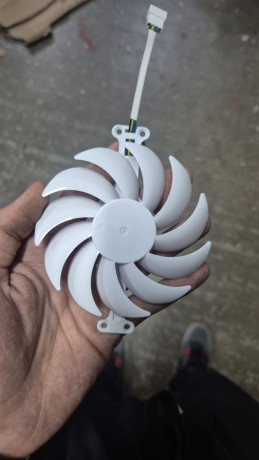 est-kulery-v-kolicestve-prodaiu-po-1000tg-optom-est-rabocie-est-ne-rabocie-est-18st-big-0