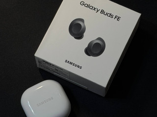 prodam-galaxy-buds-fe