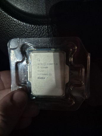 prodam-processor-intel-core-i5-12400f-big-0