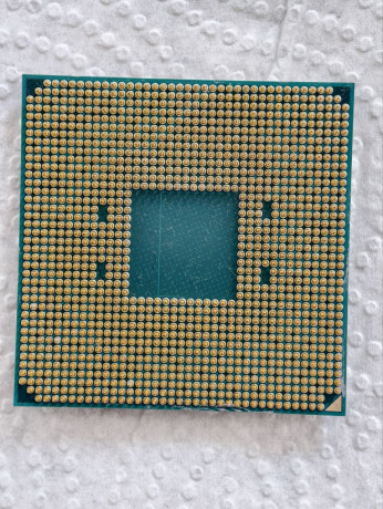 ryzen-5-3600-v-otlicnom-sostoianii-big-1