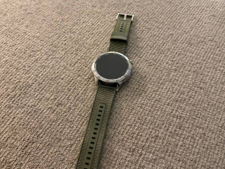 dobrogo-vecera-prodam-v-xorosie-ruki-xorosee-sostoianie-vse-cetko-batareia-do-10-dnei-pri-norm-nag