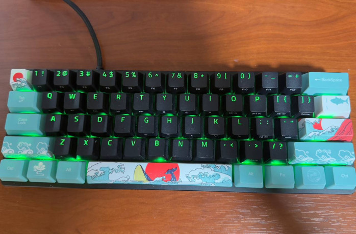 prodam-klaviaturu-razer-huntsman-mini-kastomnyi-big-0