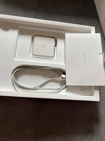 prodam-bu-mak-buk-pro-14-diuimov-na-m2-pro-16-gb-ram-512-ssd-big-2