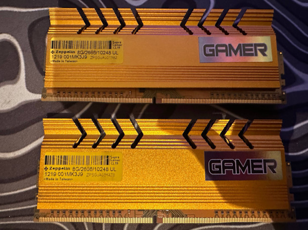 zeppelin-supra-gamer-ddr4-16gb-28-2666mhz-big-1