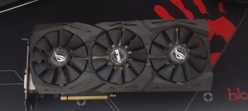 rx-580-8gb-asus-rog-strix-big-3