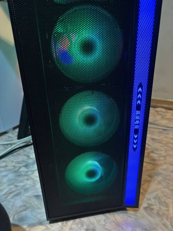 prodam-igrovoi-kompiuter-pokupal-2-goda-nazad-osobo-aktivno-ne-ispolzovalsia-iz-za-raboty-big-0