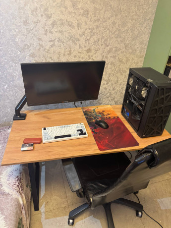 prodam-svoi-polnyi-komplekt-v-ispolzovanii-mense-goda-stul-i-stol-novye-iz-zeta-big-0