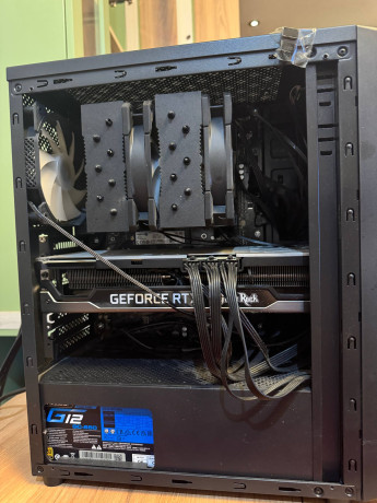 prodam-svoi-polnyi-komplekt-v-ispolzovanii-mense-goda-stul-i-stol-novye-iz-zeta-big-2