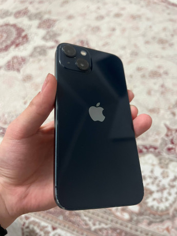 prodam-aifon-13-v-udovletvoritelnom-sostoianii-big-0