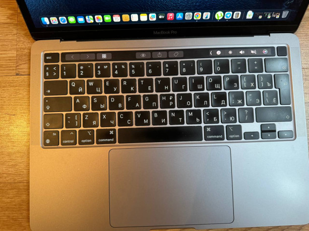 macbook-pro-13-big-2