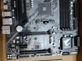 kupliu-materinku-na-am4-s-b-cipsetom-do-30k