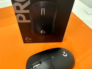 nausniki-logitech-g-pro-x-33k