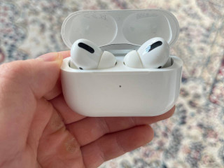 airpods-pro-1-pokolenie