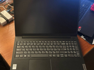 prodam-noutbuk-lenovo-v15-g3-aba