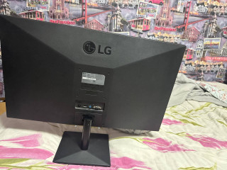 monitor-215-lg-flatron-22mk400h-b-cernyi