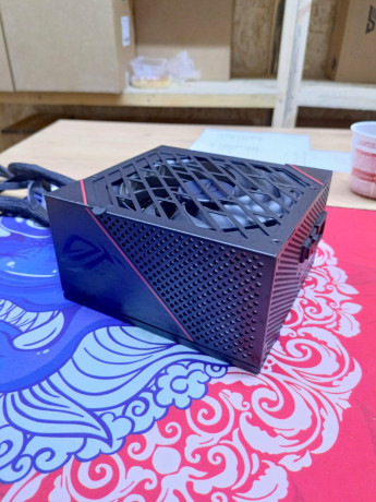 blok-pitaniia-bp-asus-rog-strixmodel-rog-strix-850g-v-otlicnom-sostoianii-pocti-novaia-70000tg-t-big-1