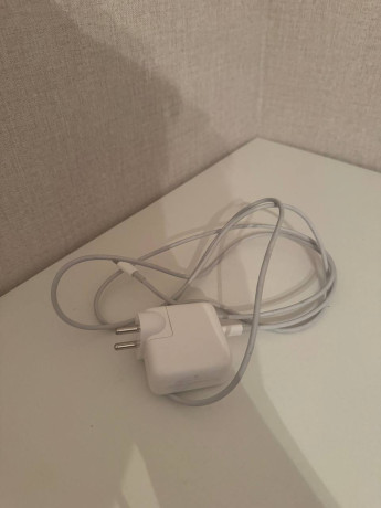 macbook-air-m1-big-1