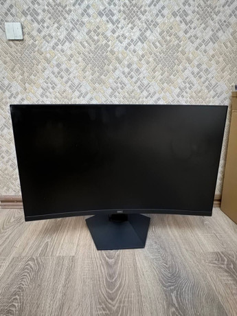 aoc-c27g2z-27-240hz-big-2